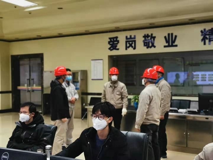 万众一心共克时艰，众志成城战胜疫情