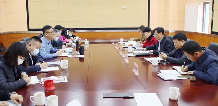 云煤（云鼎国际4118welcome）集团党委副书记、总司理高建嵩一行到云煤矿业公司开展2022年第一季度生产谋划事情督导调研