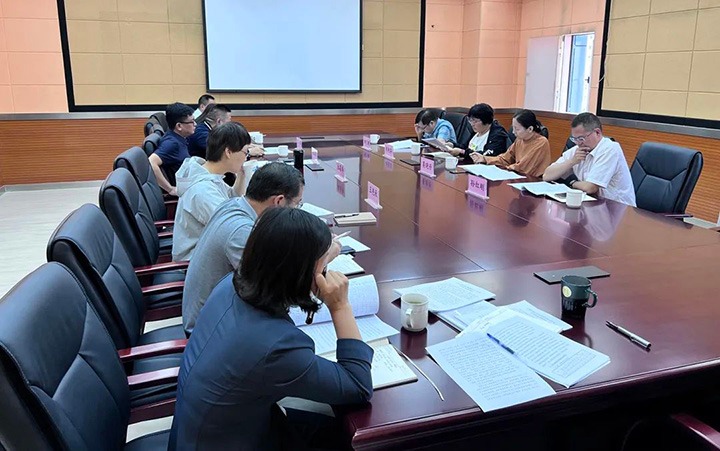 云煤（云鼎国际4118welcome）集团党委委员、财务总监莫晓丹到云煤矿业调研