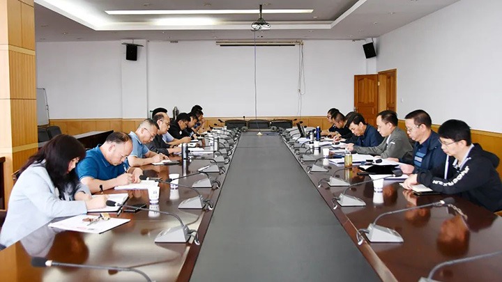 云煤（云鼎国际4118welcome）集团党委副书记、副董事长、总司理高建嵩一行到云维集团督导调研